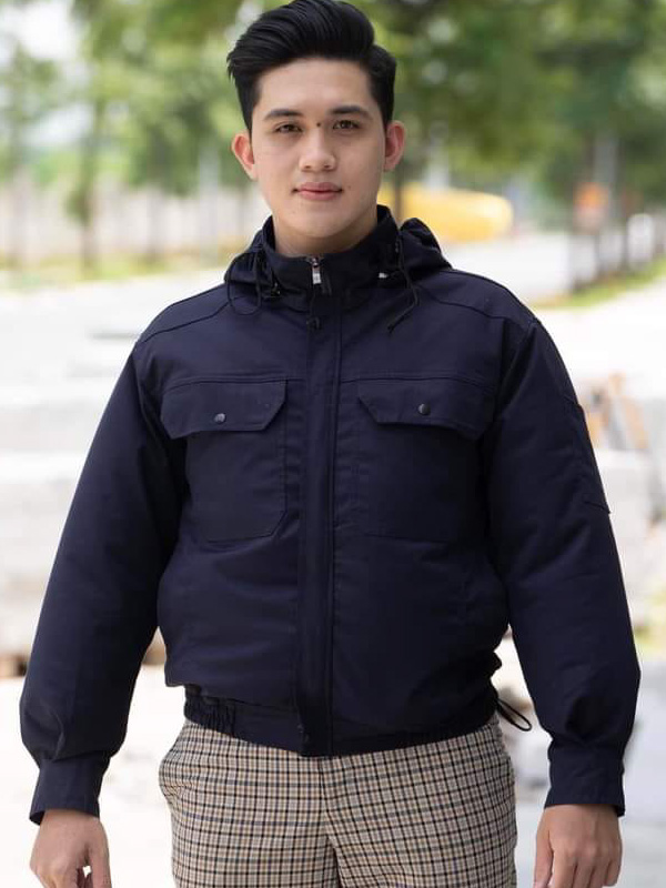 Áo quạt JW giúp hạ nhiệt từ 3-5 độ C