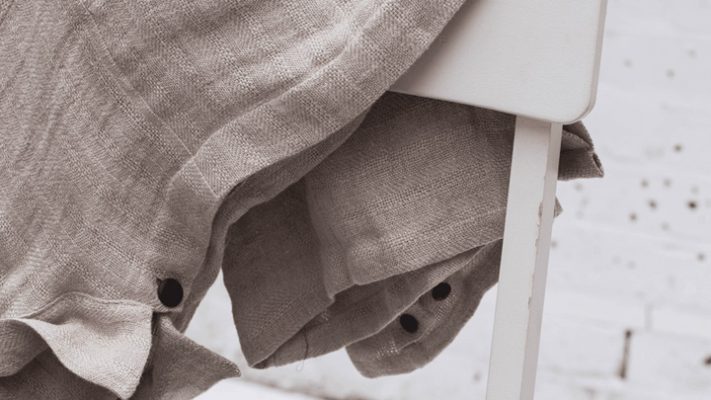 Vải lanh có khả năng chống tia UV khá cao, khoảng UPF 40+