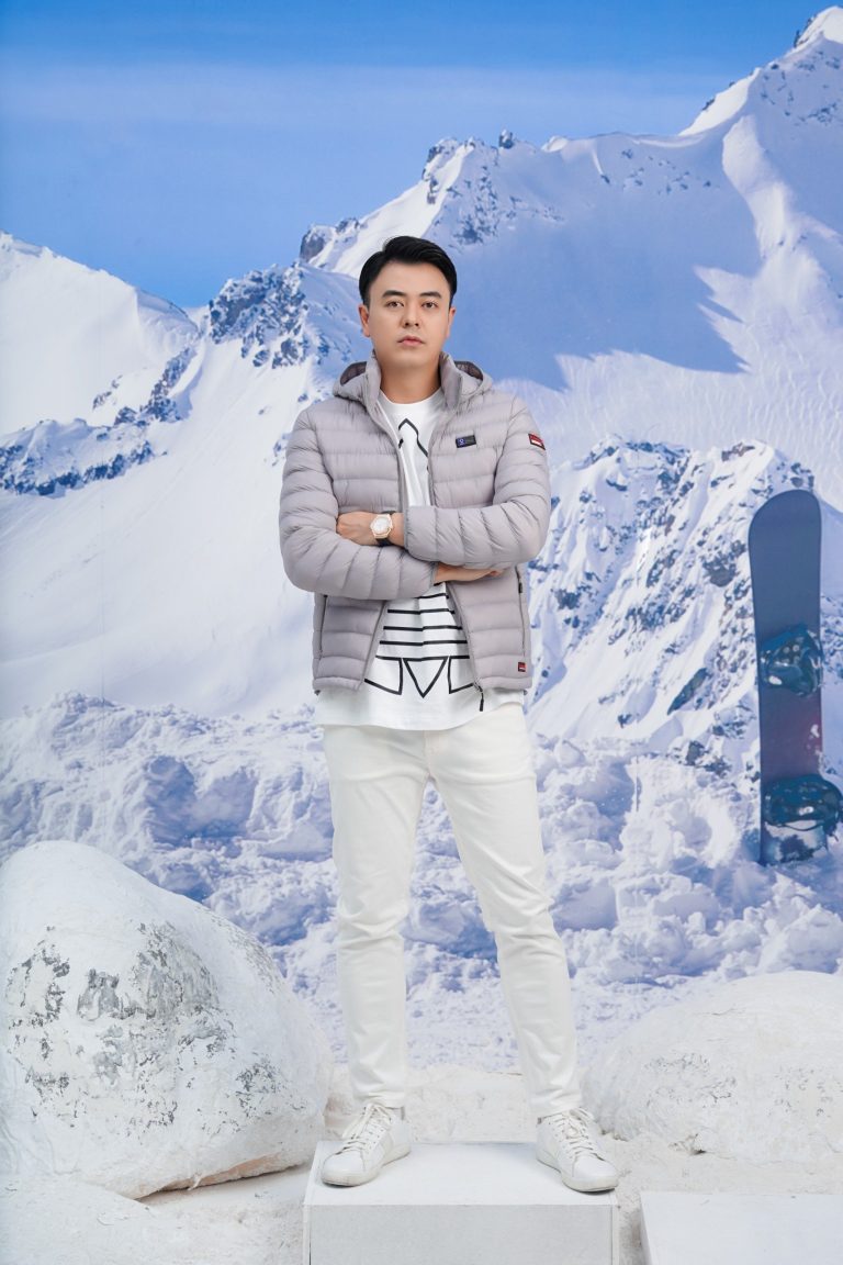 Áo khoác sưởi ấm Nhật Bản Kenko J08 siêu ấm, màu xám bán rời ( Không có Pin + Dây Cáp + Sạc )