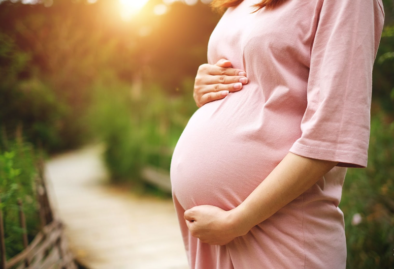 ao-dieu-hoa-cho-phu-nu-mang-thai-1