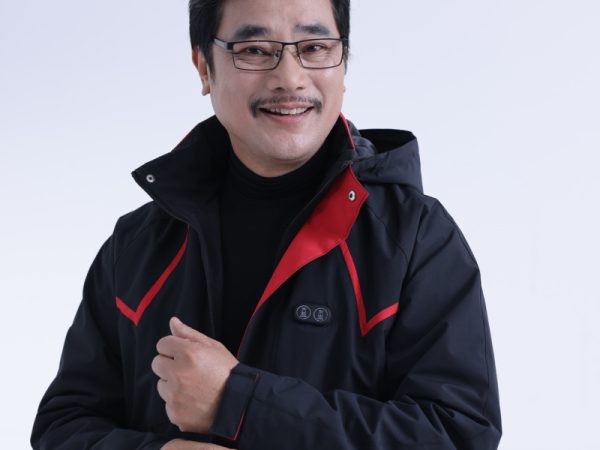 ao-khoac-suoi-am-KENKO-Ultrawarm-cong-nghe-nhat-mau-den-08