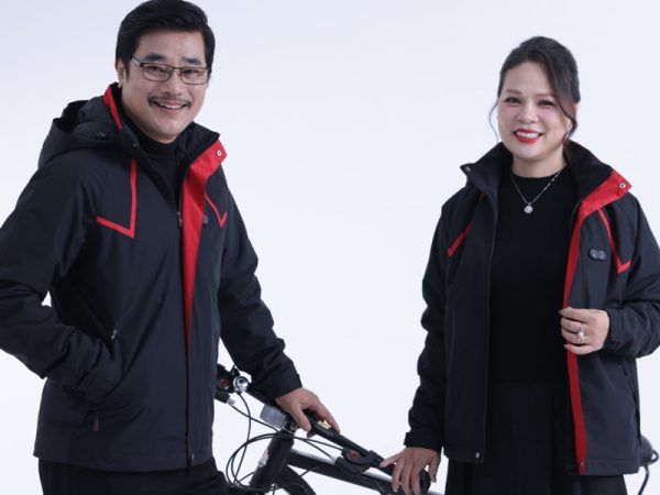 ao-khoac-suoi-am-KENKO-Ultrawarm-cong-nghe-nhat-mau-den-09